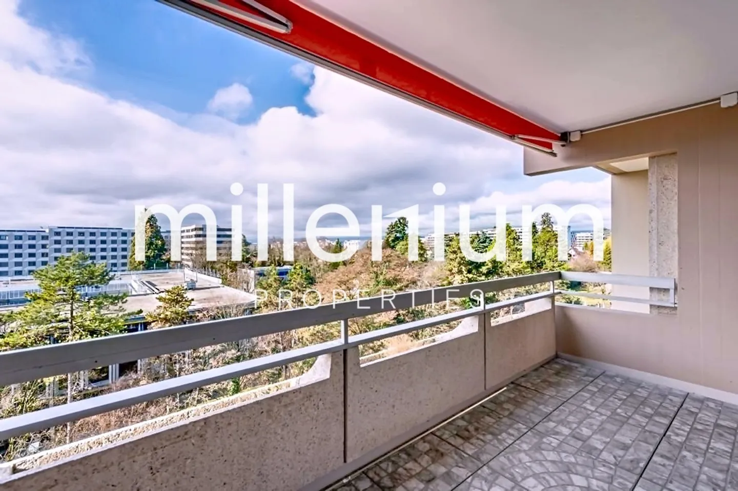 Extraordinary Apartment in the Heart of Geneva - Bouchet District - Photo 1 of 8