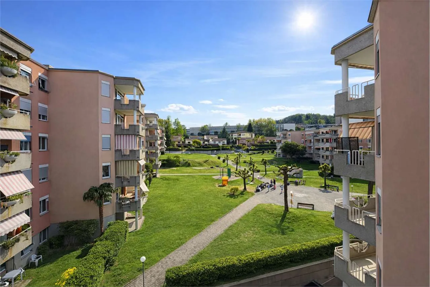 Appartement lumineux de 2,5 pièces à Breganzona - Photo 1 sur 8