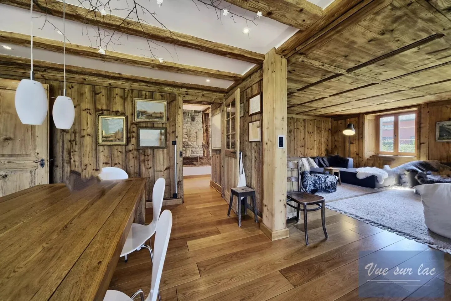 Beautifully renovated farm with 2 horse boxes - Photo 8 of 13