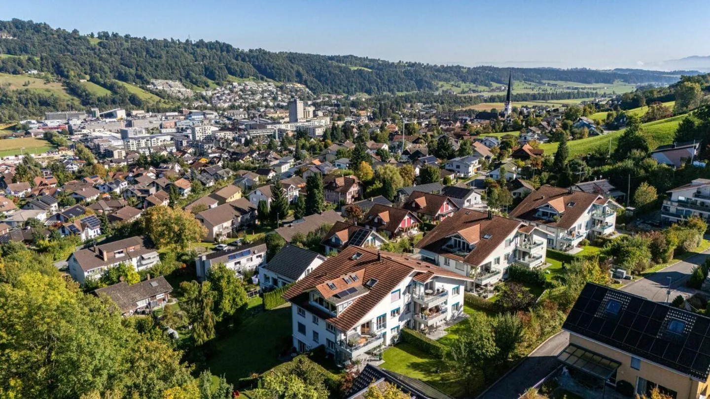 Bellissimo appartamento familiare a Malters - Foto 1 di 8