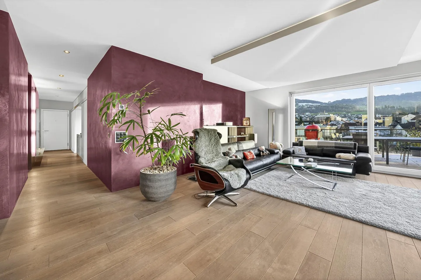 Stilvolle Attikawohnung mit Atelier - Foto 6 von 17