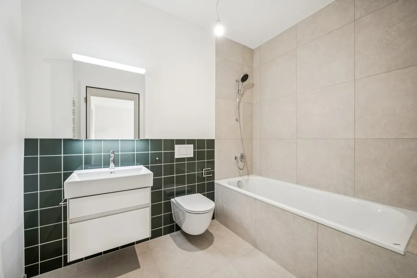 Appartement de vacances neuf avec une vue magnifique - Photo 9 sur 13