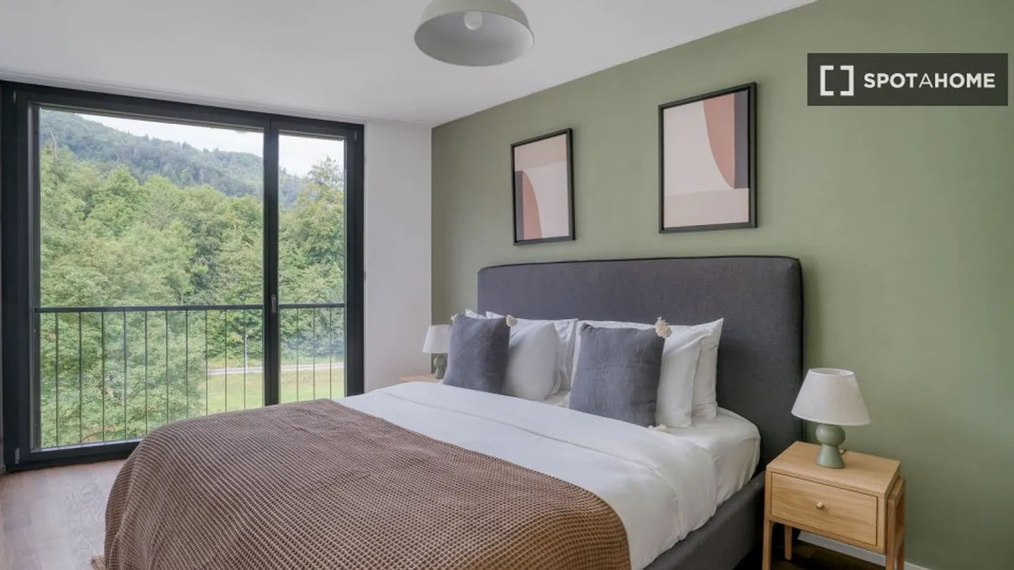 Découvrez, visitez et louez votre nouveau chez-vous en ligne en toute confiance. - Photo 9 sur 16