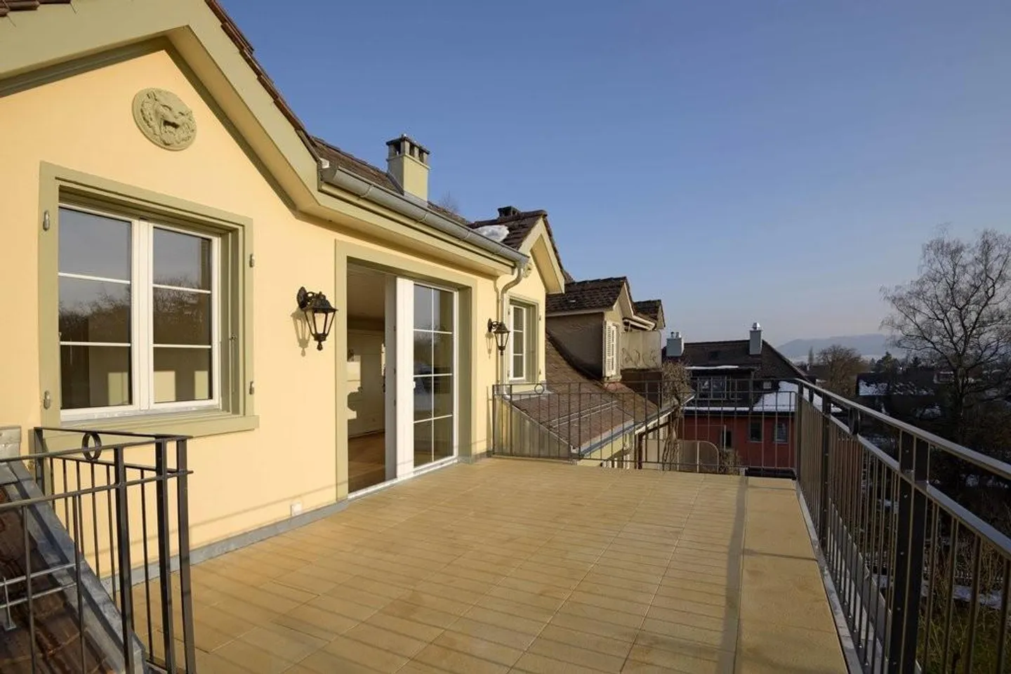 Beautiful 3.5-room attic apartment in the Elfenau quarter - Photo 2 of 12