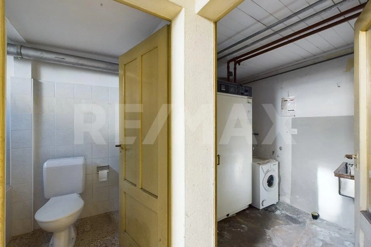 Casa ticinese con cortile privato nel cuore di Arzo - Foto 4 di 13