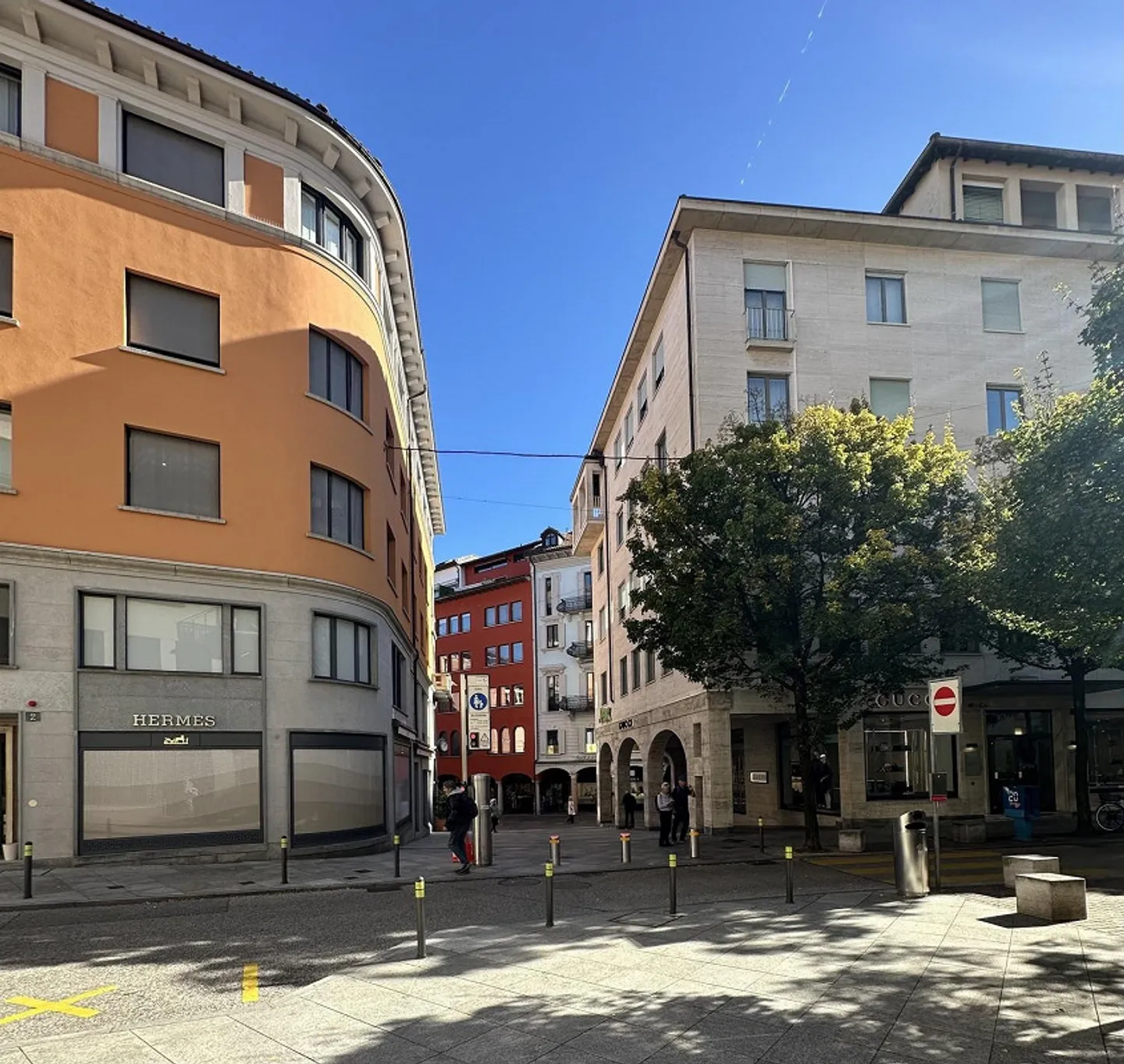 APPARTEMENT CENTRAL MODERNE ET ACCUEILLANT - Photo 1 sur 5