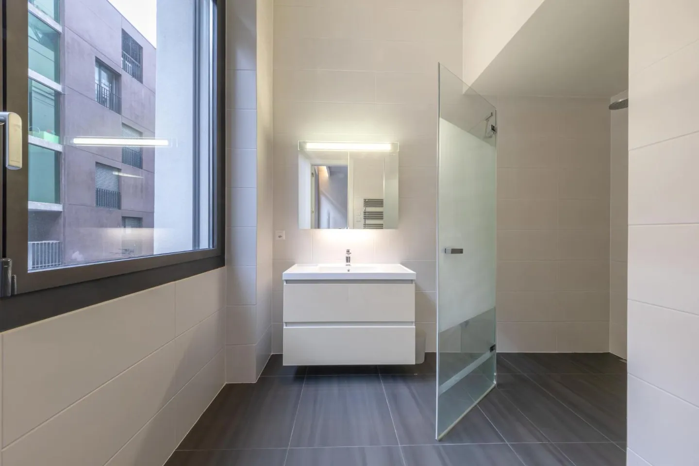 6-room apartment - Photo 10 of 11