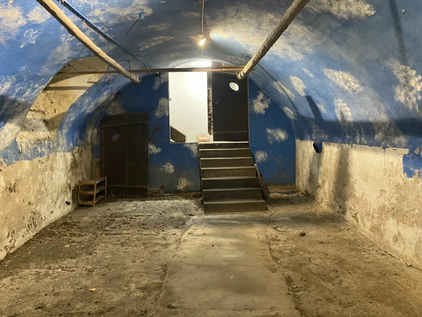 Espace de stockage recherché ? Cave voûtée à louer à Altstätten - Photo 1 sur 7