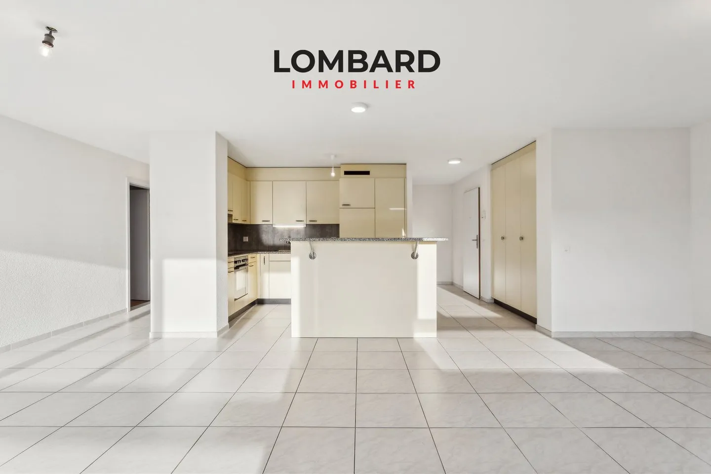 Appartement spacieux à Estavayer - Photo 2 sur 7