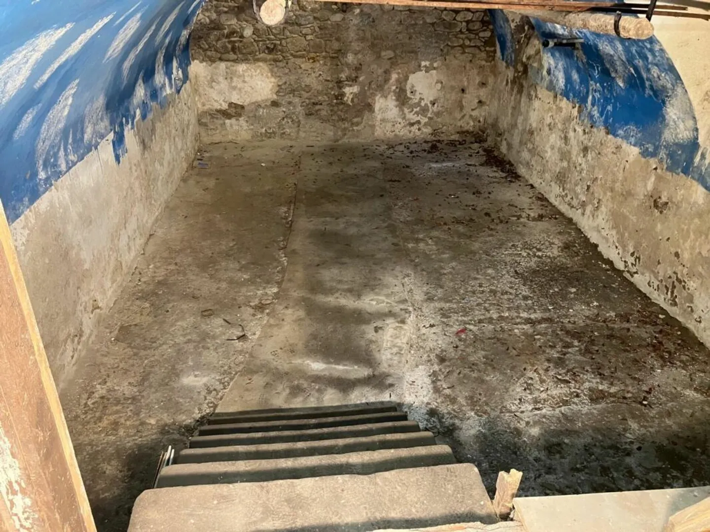 Espace de stockage recherché ? Cave voûtée à louer à Altstätten - Photo 2 sur 7