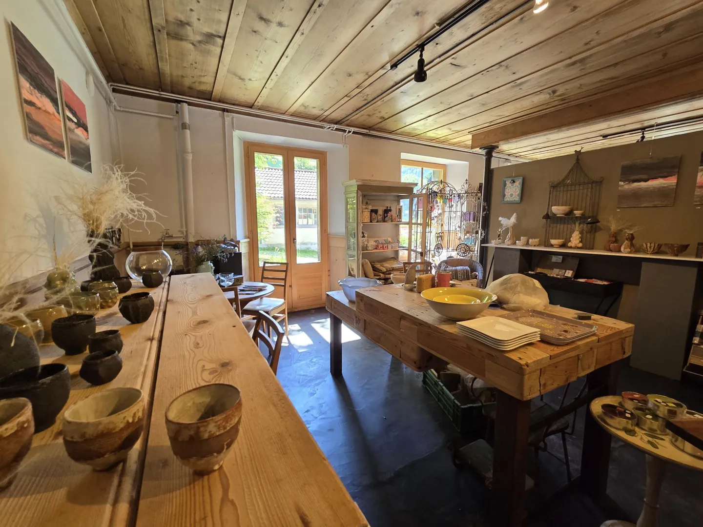 Charming Family Home - Photo 16 of 18