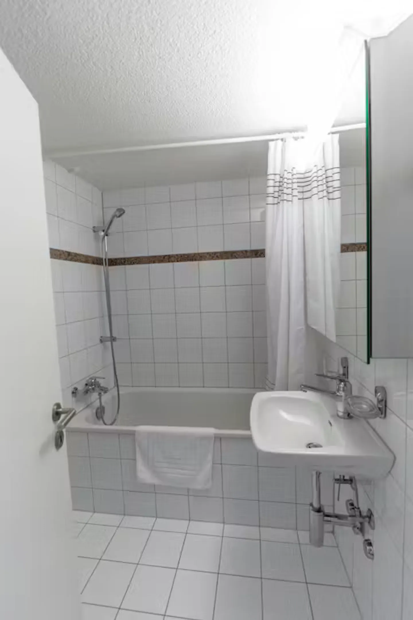 Appartement Charmant à Zürich - Photo 3 sur 10