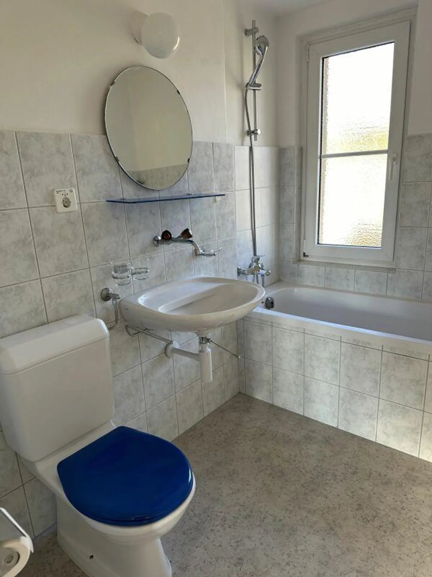 Appartamento 3.5 locali appena ristrutturato con grande balcone - Foto 8 di 11