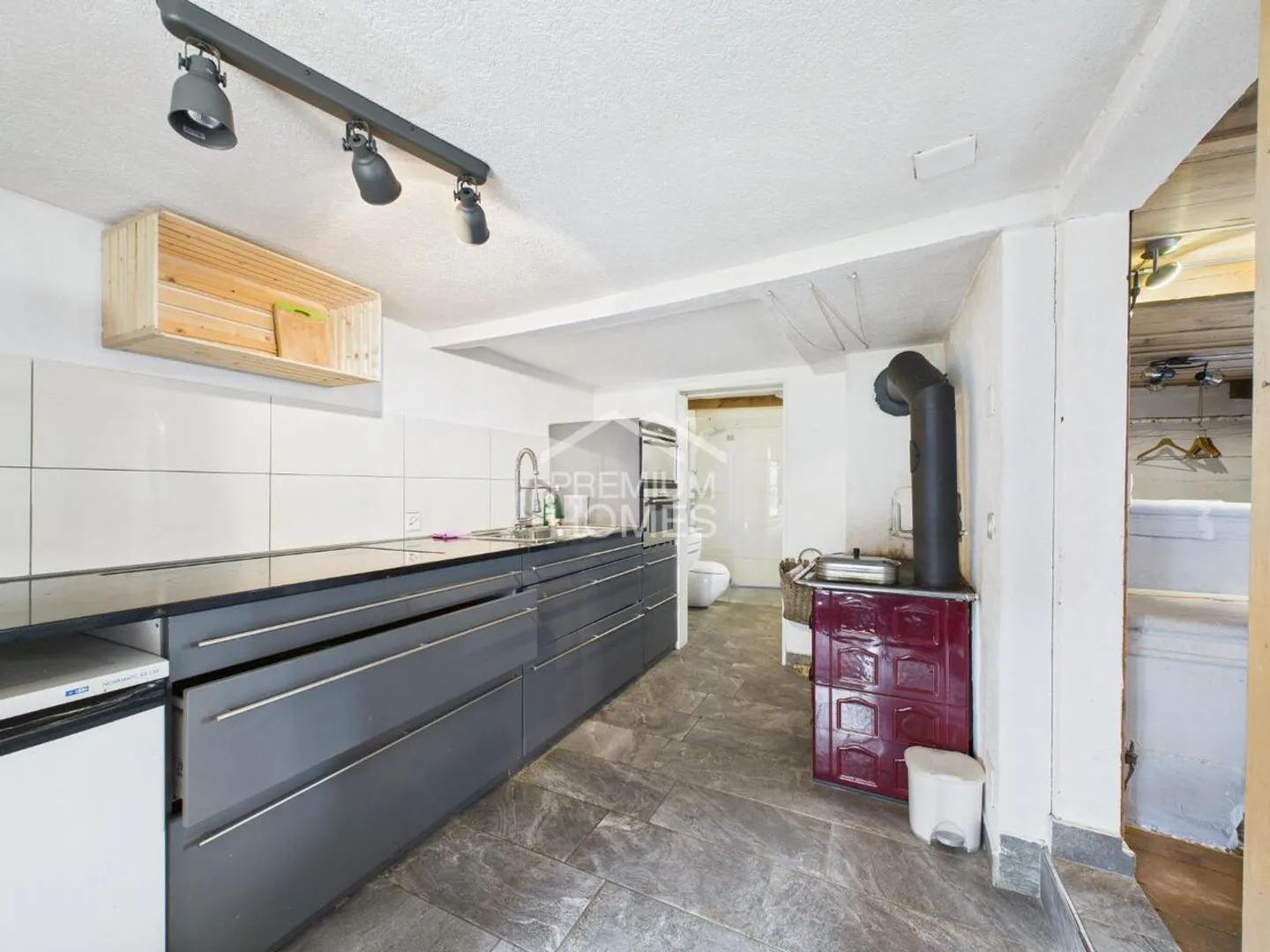 Affascinante casa trifamiliare - Perfetta per attività ricreative e all'aperto - Foto 11 di 13
