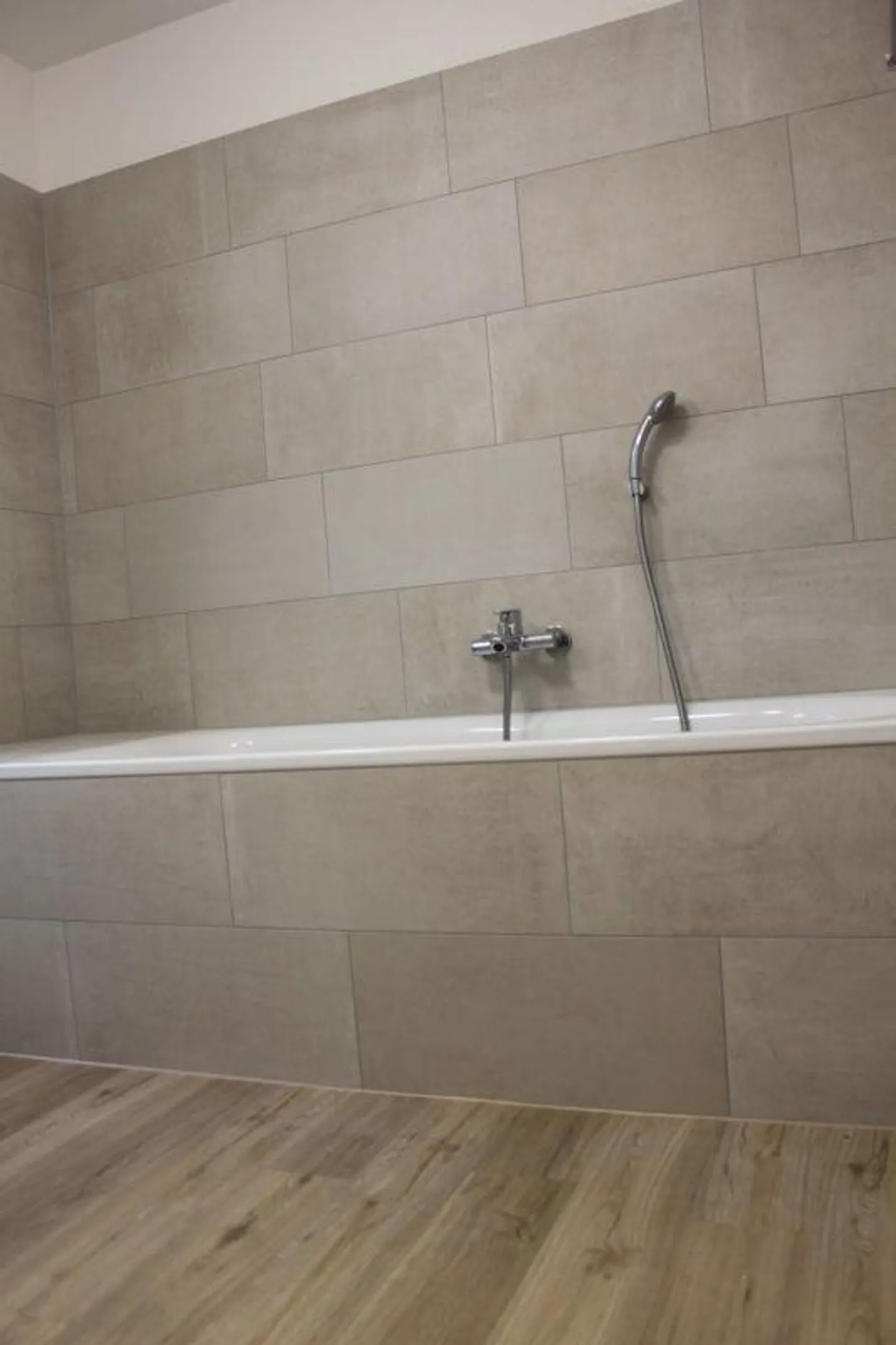 Appartamento centrale di 4,5 stanze al 1° piano - Foto 9 di 13