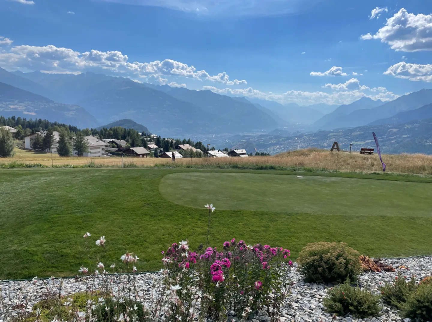La tua seconda casa vicino al golf a Crans-Montana copia - Foto 4 di 8
