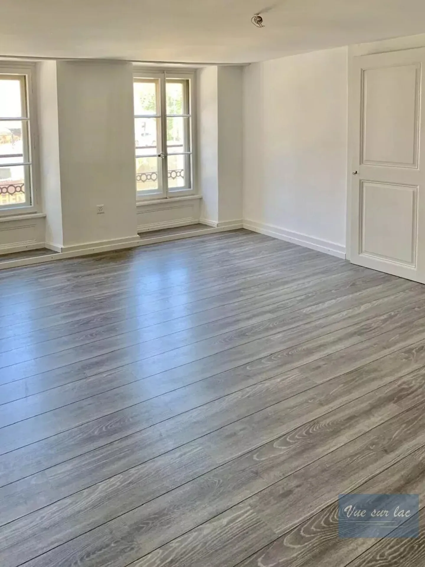 Zentrales Gebäude, gute Mieteinnahmen - Foto 8 von 13