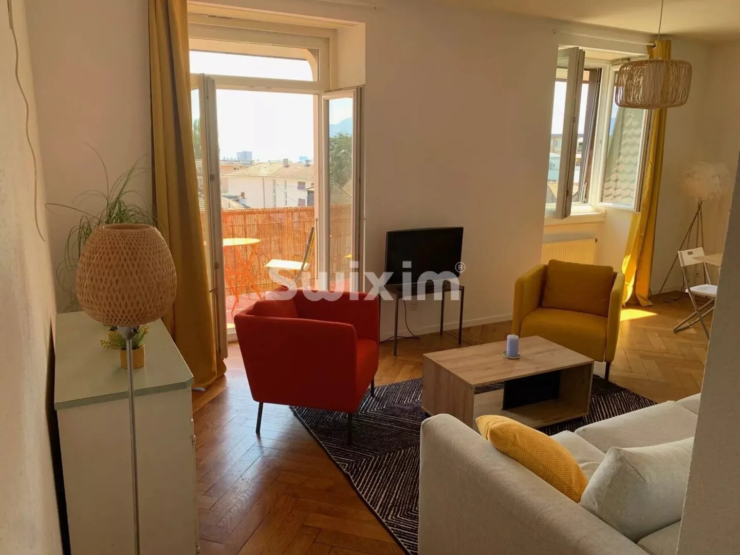 Möbliertes Duplex mit Charme für 4 Monate zu vermieten - Foto 2 von 6
