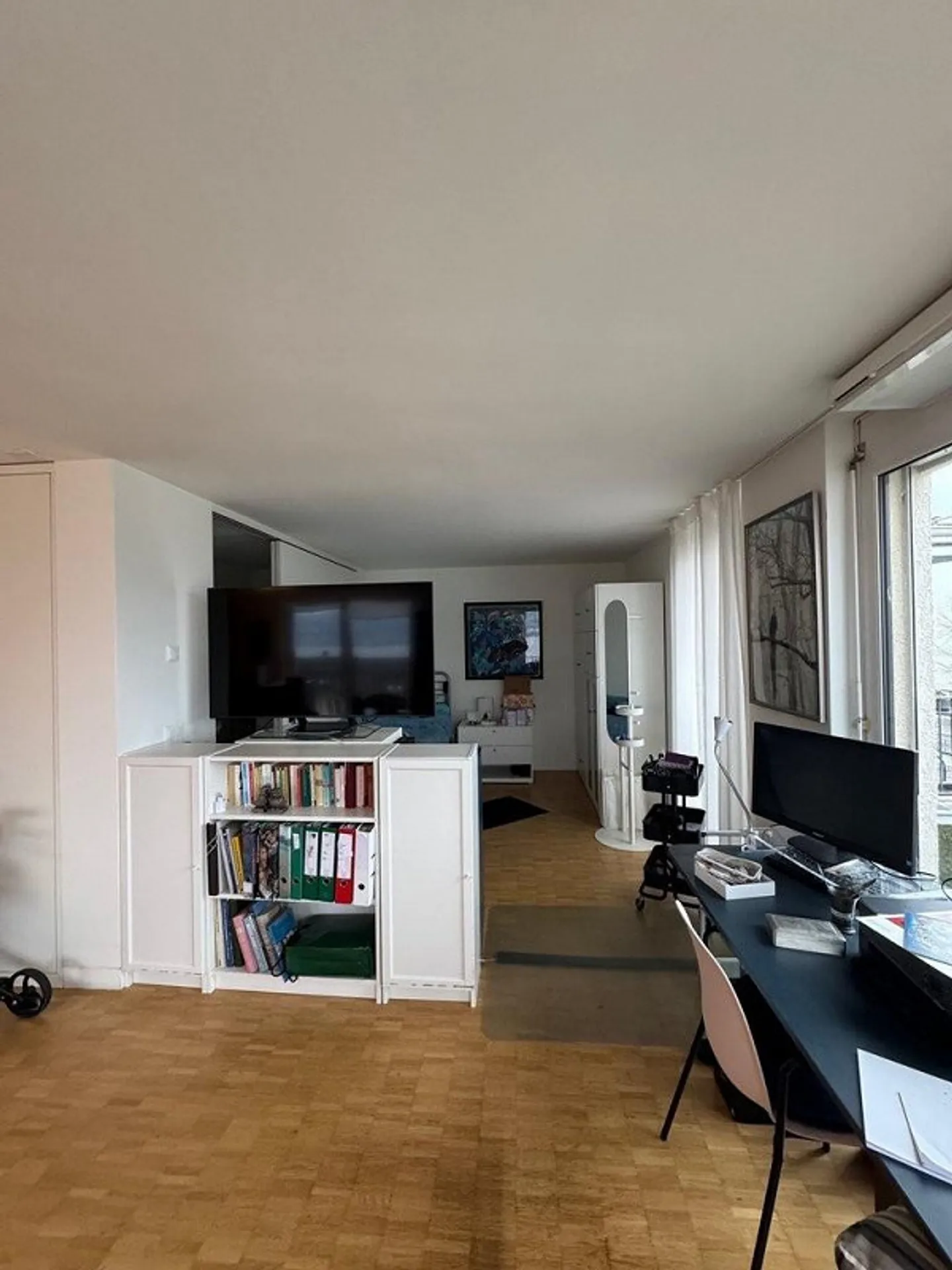 Charmantes 2-Zimmer-Studio mit rundum Seeblick in Meilen zu vermieten - Foto 5 von 8
