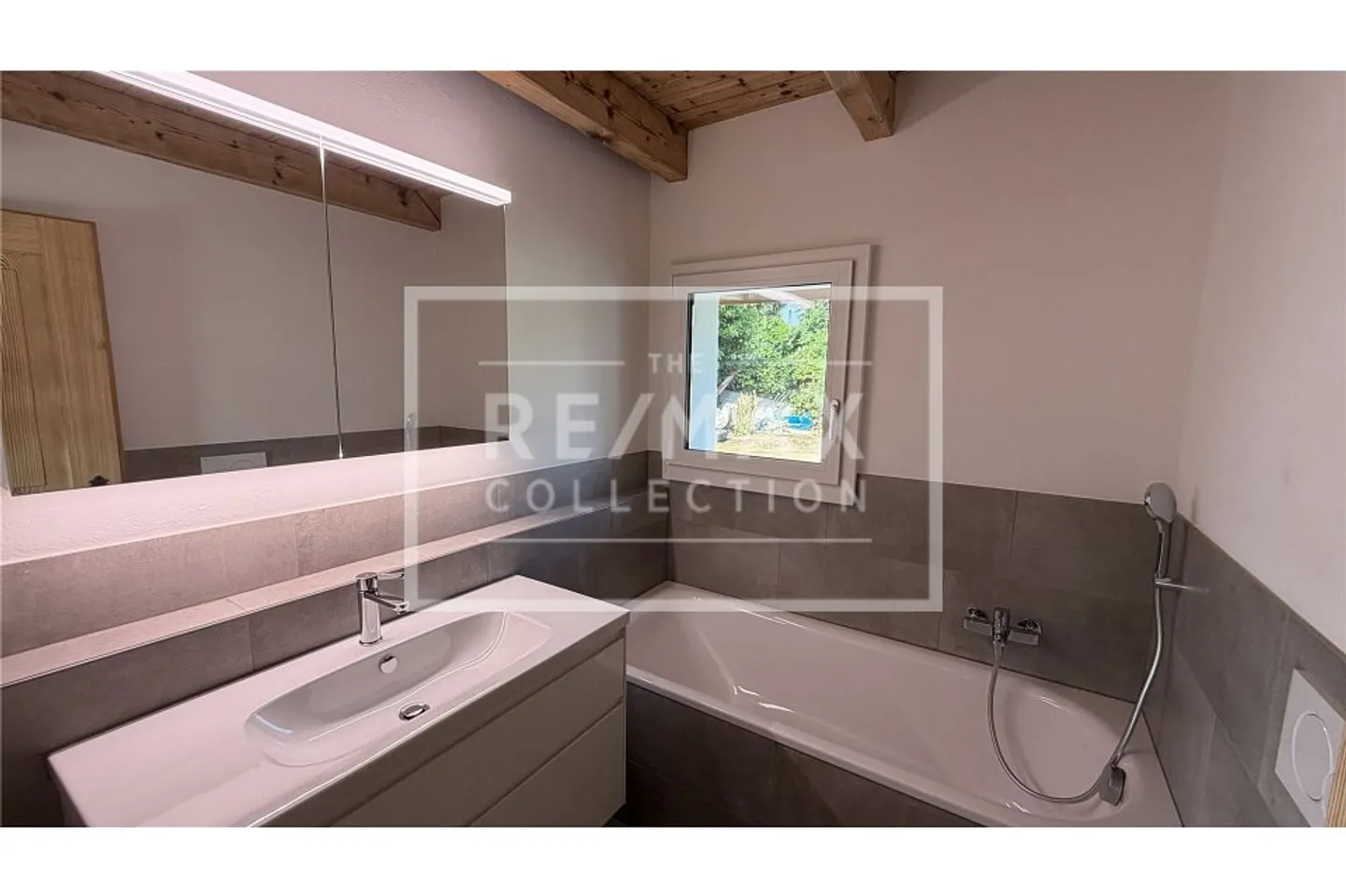 Affascinante Casa Familiare a Neerach - Foto 10 di 11