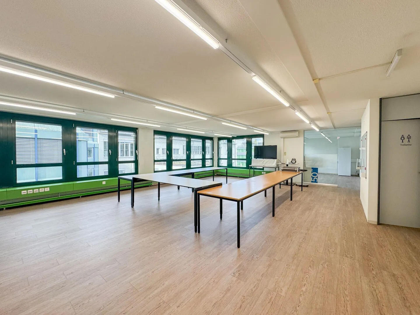 Grand espace de bureau/cabinet dans un environnement de travail privilégié - Photo 2 sur 7