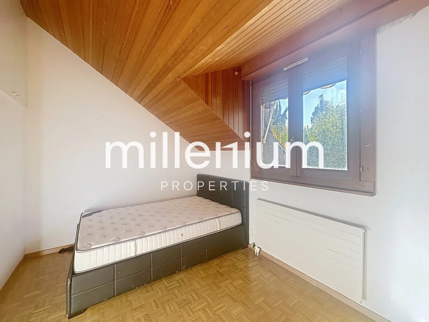 Großes möbliertes Haus mit Schwimmbad in Versoix - Foto 7 von 13