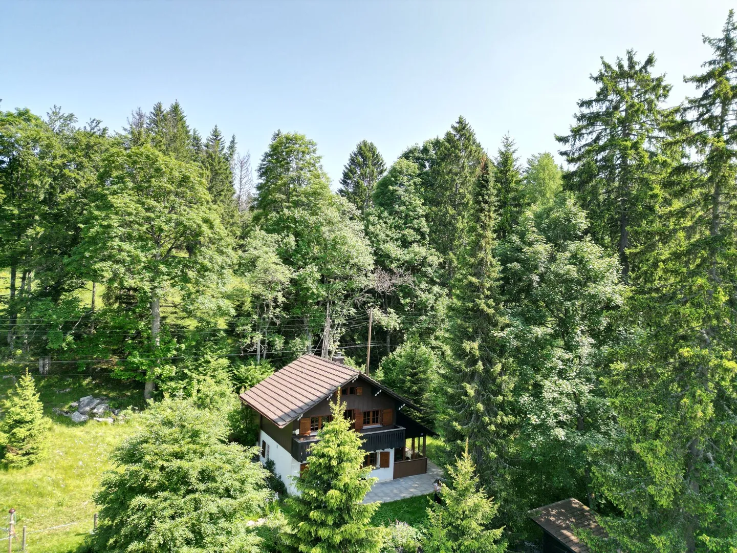 I Pontins, meraviglioso chalet immerso nella natura con garage - Foto 3 di 17