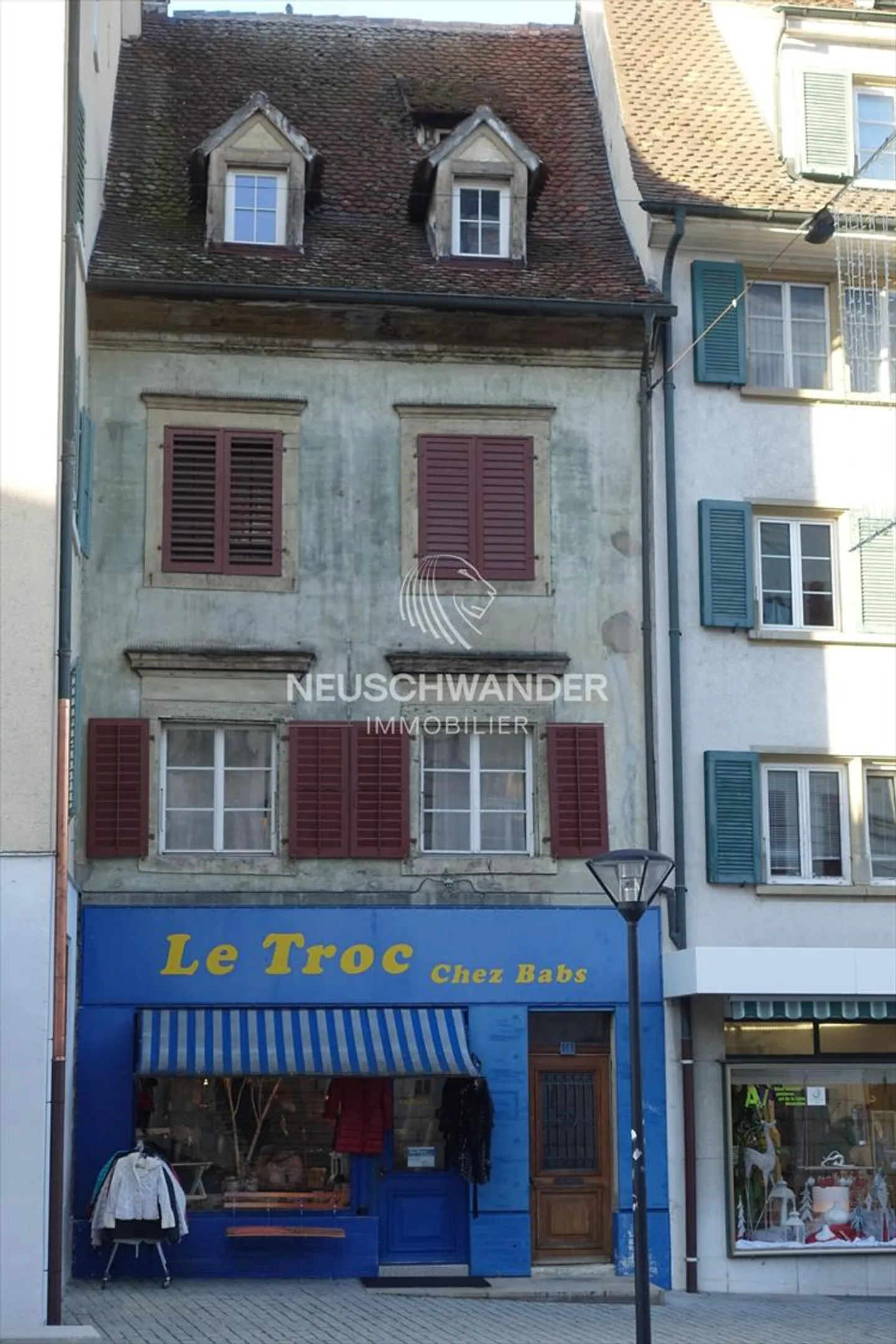 Mischgenutztes Gebäude kaufen - Foto 2 von 13