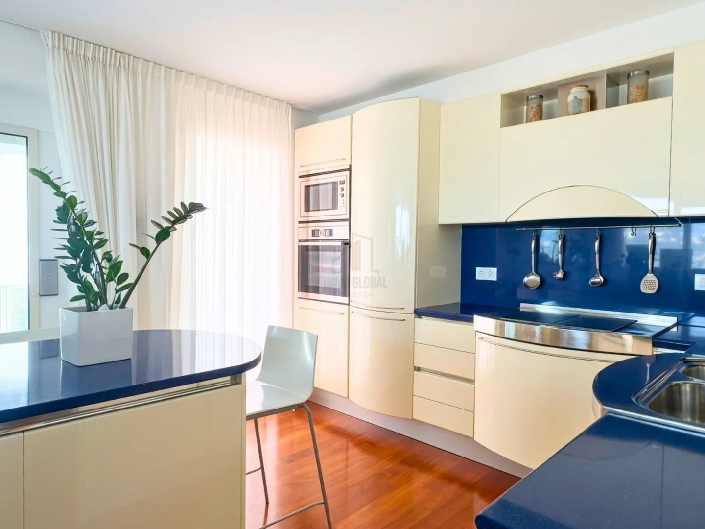 The House of Your Dreams - Photo 7 of 13