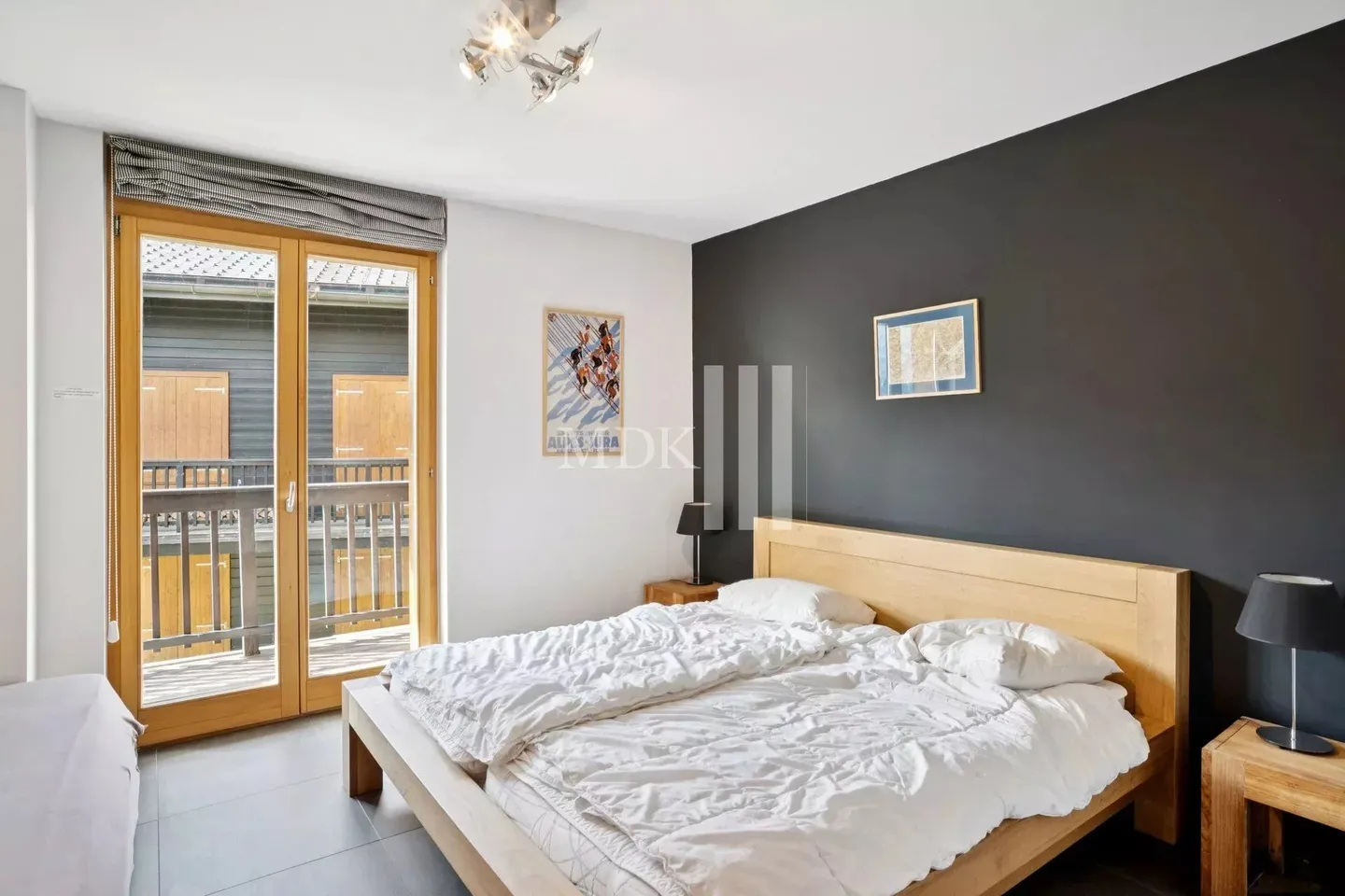 Charming Chalet Apartment - Photo 12 of 19