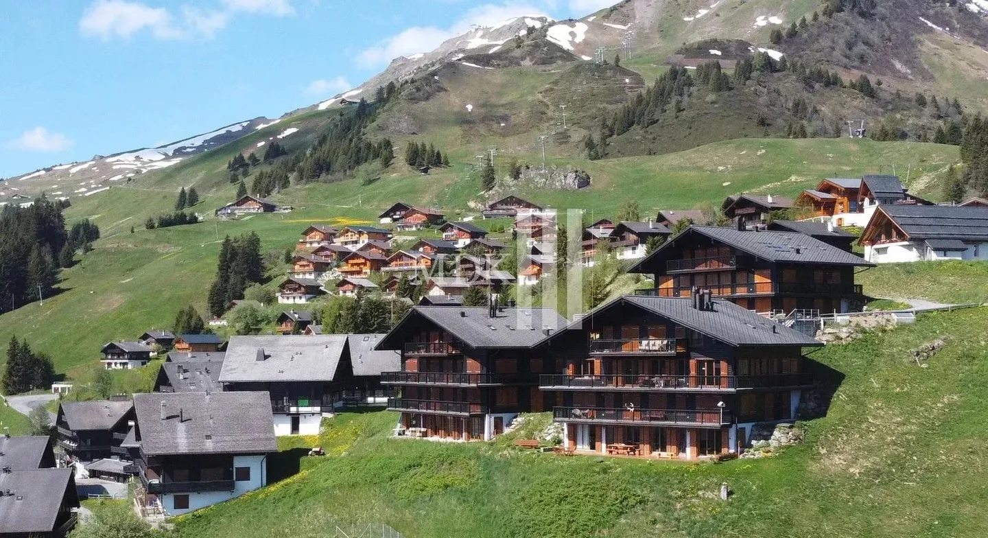Charming Chalet Apartment - Photo 16 of 19
