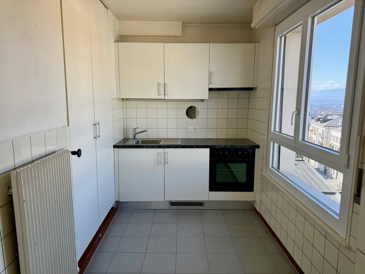 Studio proche des commodités - Photo 2 sur 4