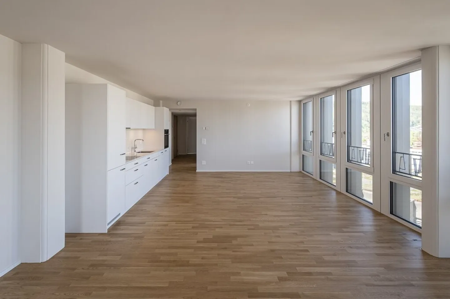 Moderne Wohnung in Brugg - Foto 3 von 4