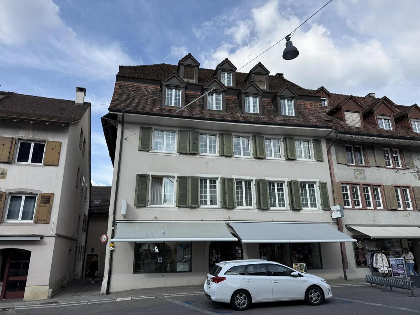 Charmante 2.5-Zimmer-Altbauwohnung im Herzen von Sissach - Foto 4 von 12