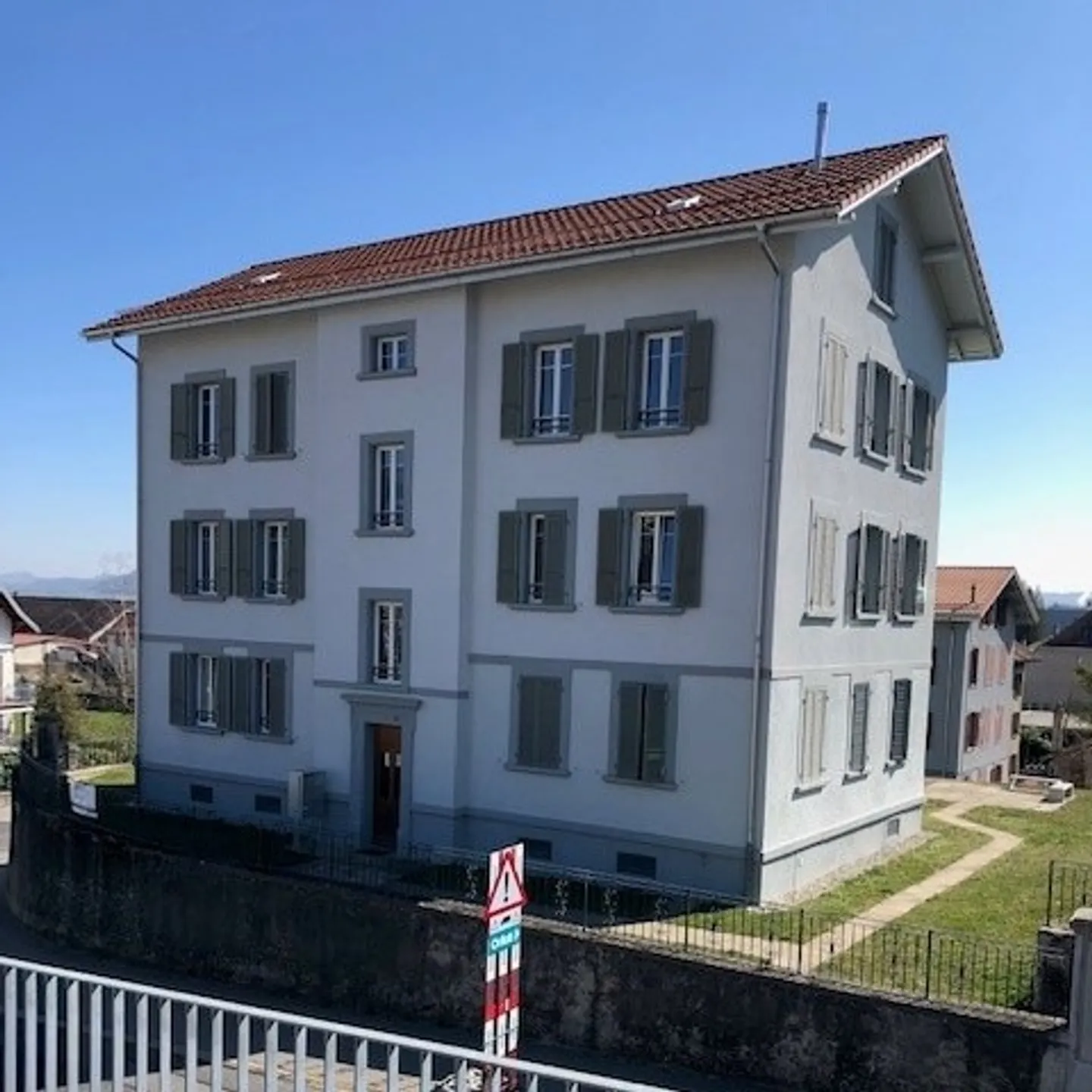 Appartement Charmant à Orbe - Photo 1 sur 4