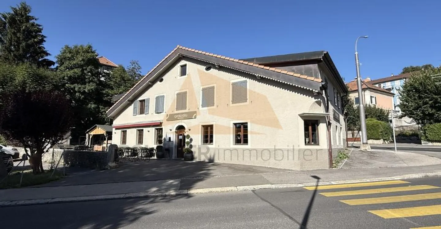 FOR SALE VERY BEAUTIFUL MIXED BUILDING - Photo 2 of 10
