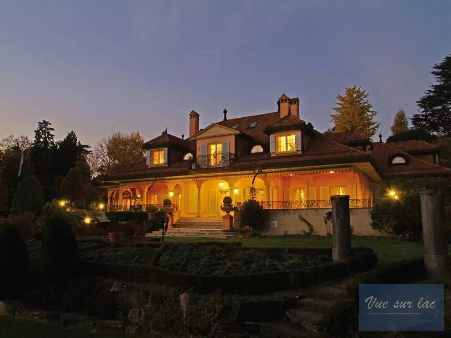 Superb property on over 10,000m2 of buildable land - Photo 4 of 13