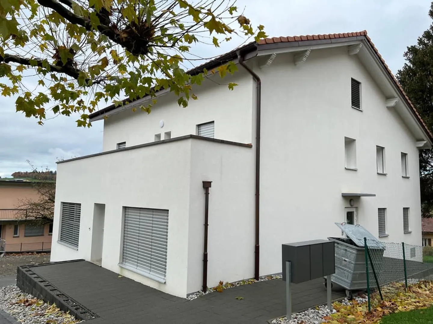 Bright 2.5 Rooms - Ideal Location in Romont - Photo 1 of 9