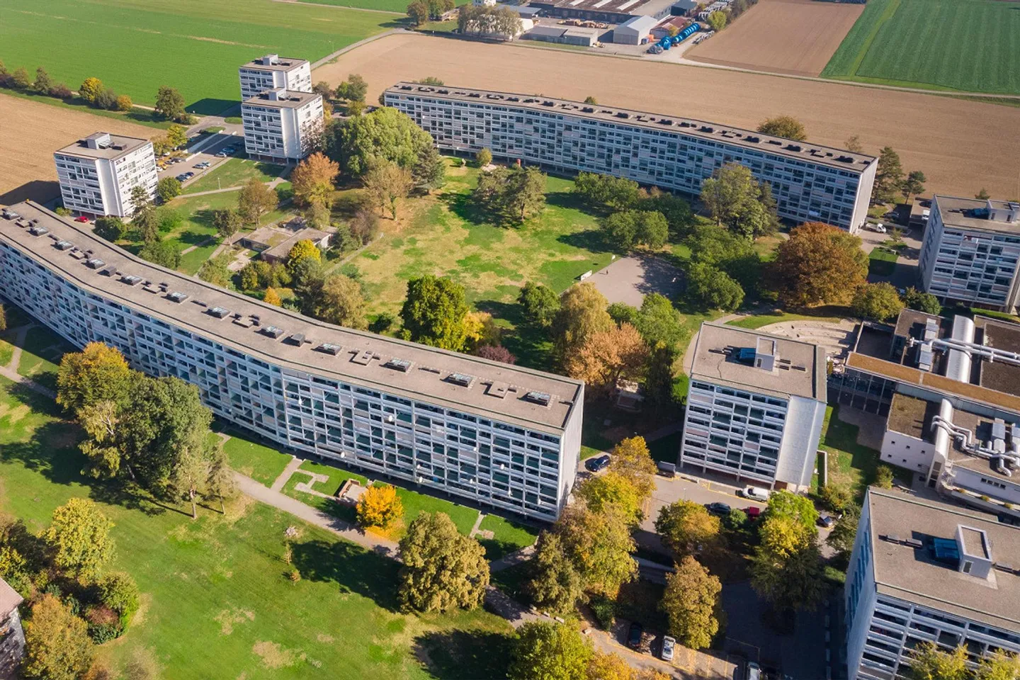 Wohnen an zentraler Lage - Foto 1 von 11