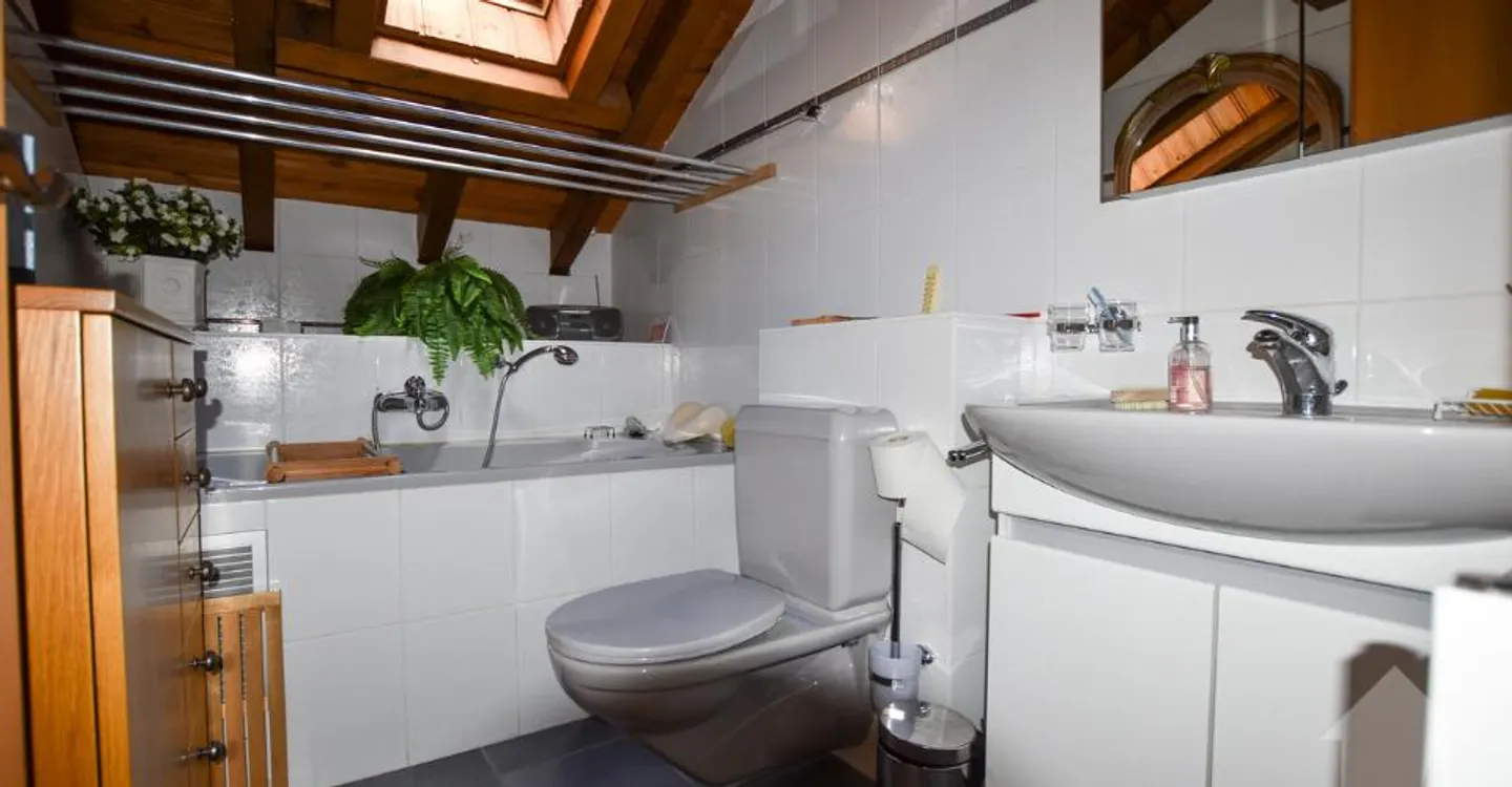 Apartment with exceptional location - Photo 12 of 13