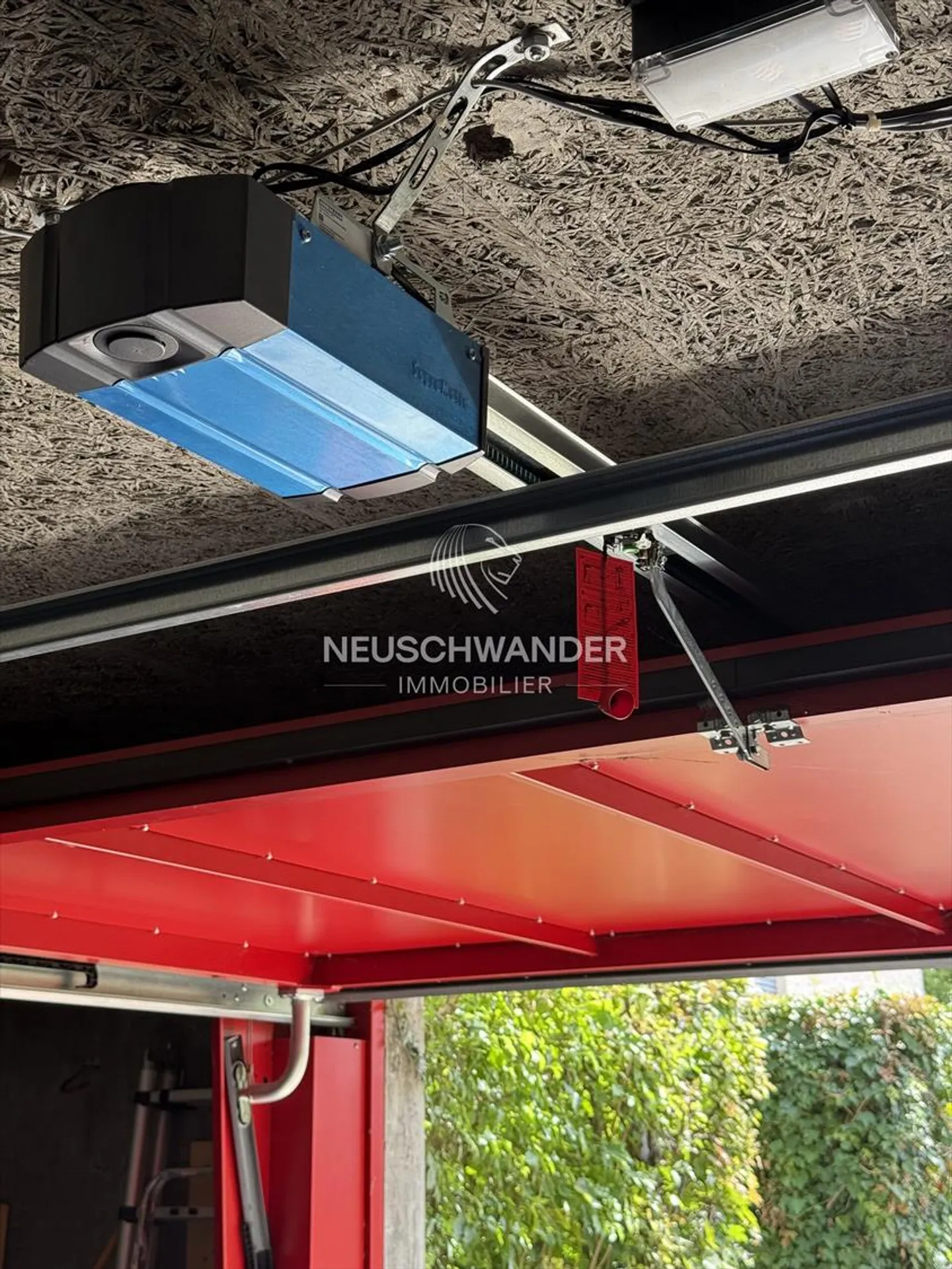 Place de parking extérieure à vendre - Photo 5 sur 6