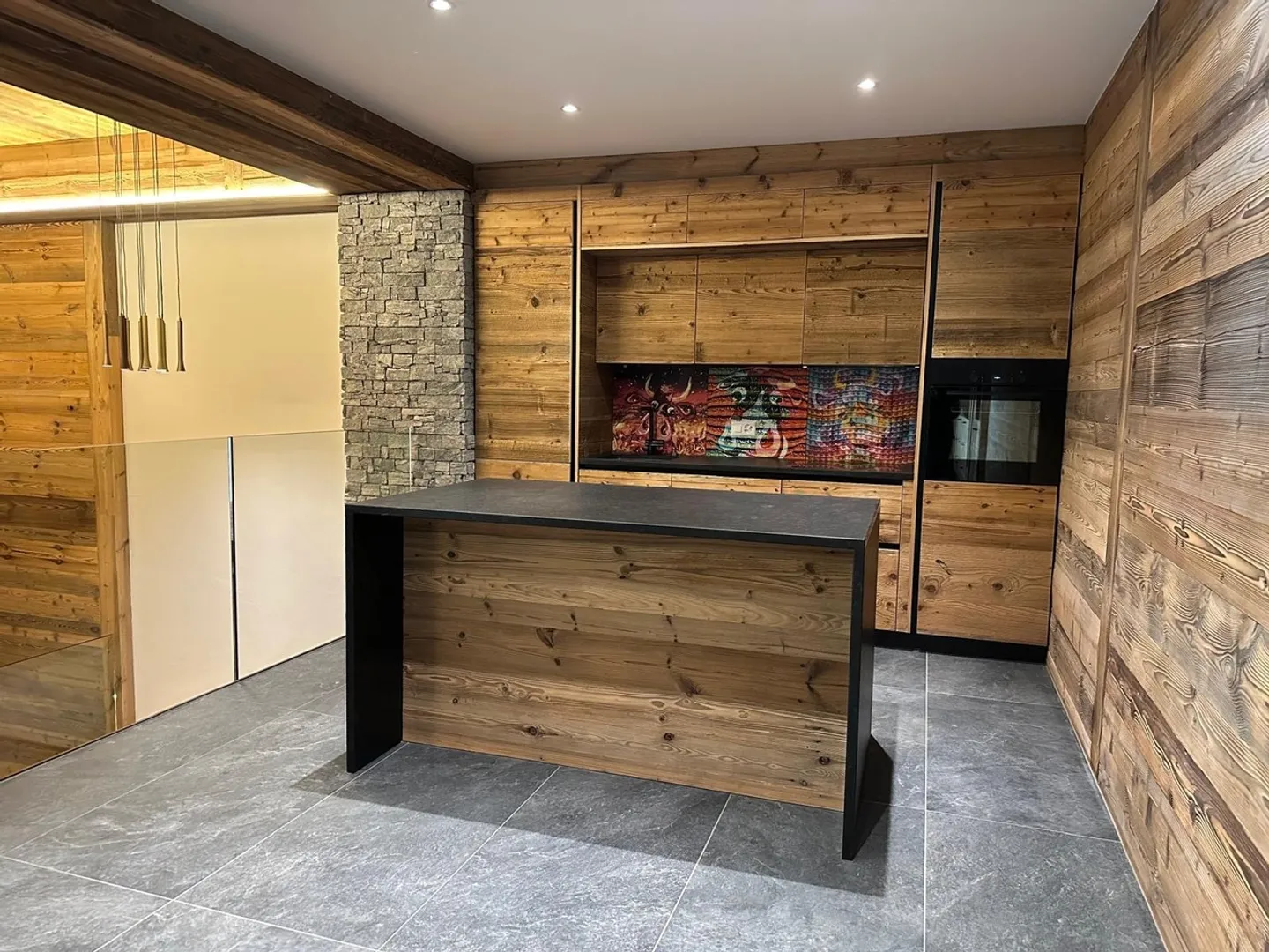 Luxury Apartment in the Alps - Photo 6 of 11