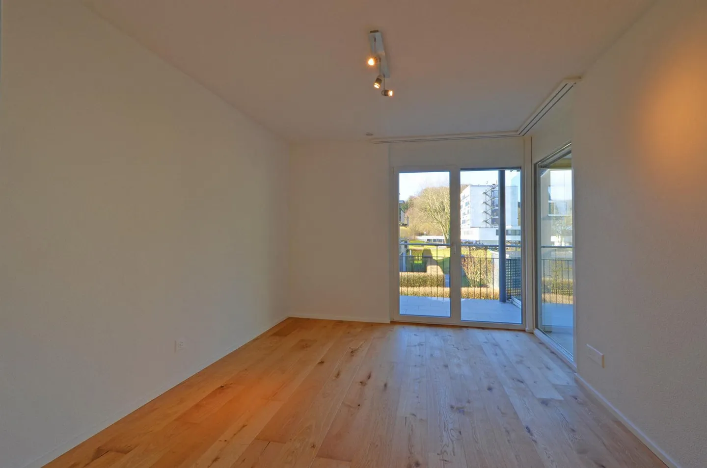 Moderne Wohnung mit Wintergarten - Foto 9 von 22