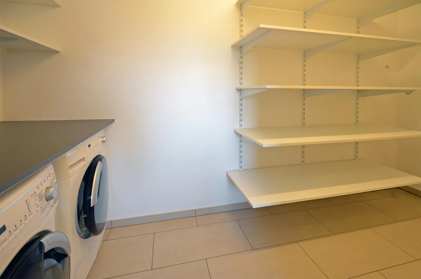 Moderne Wohnung mit Wintergarten - Foto 15 von 22