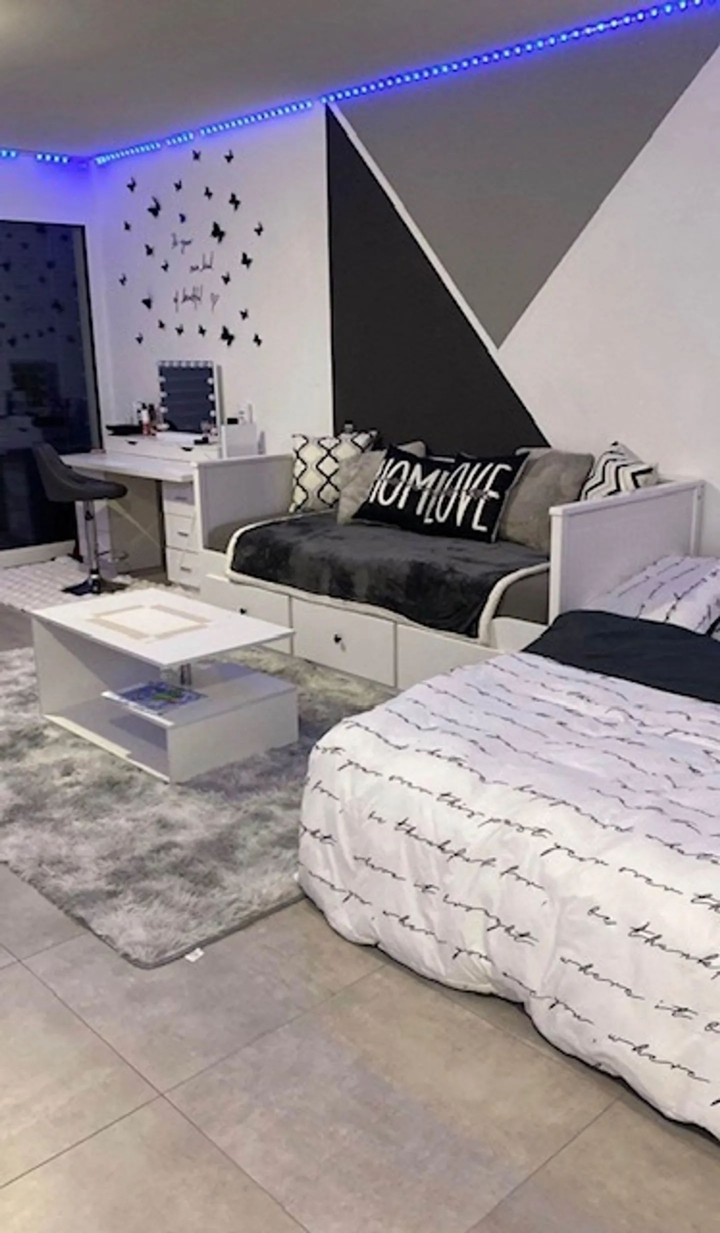 Studio 1.5 Teile - Foto 1 von 5