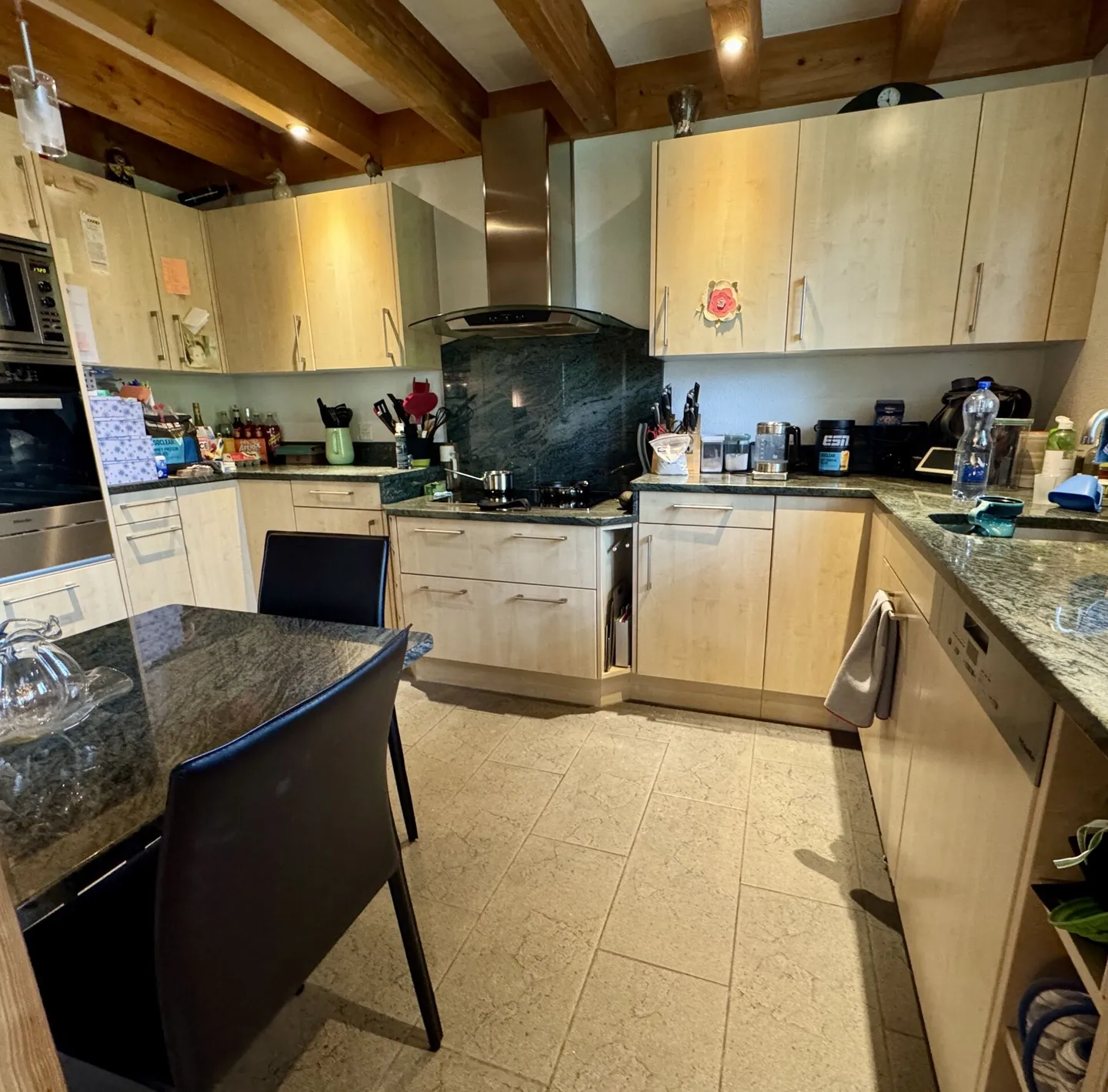 Affascinante casa familiare a Oberbuchsiten - Foto 3 di 7