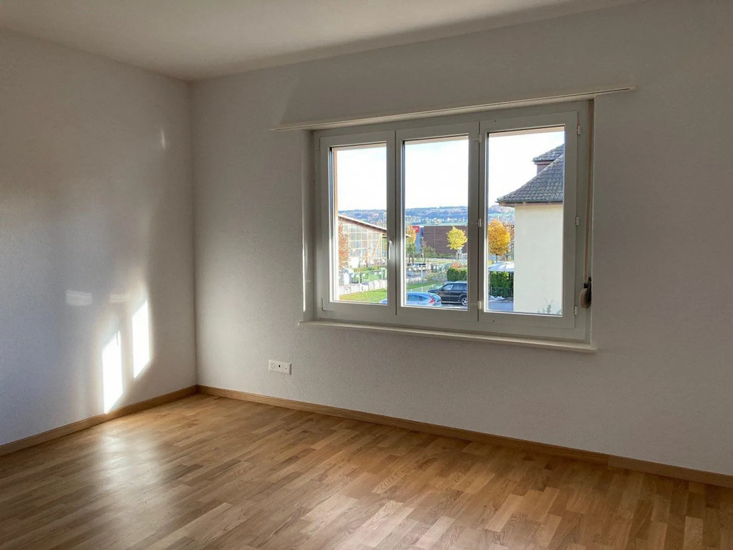 Moderne Wohnung mit eigenem Gartensitzplatz - Foto 4 von 12