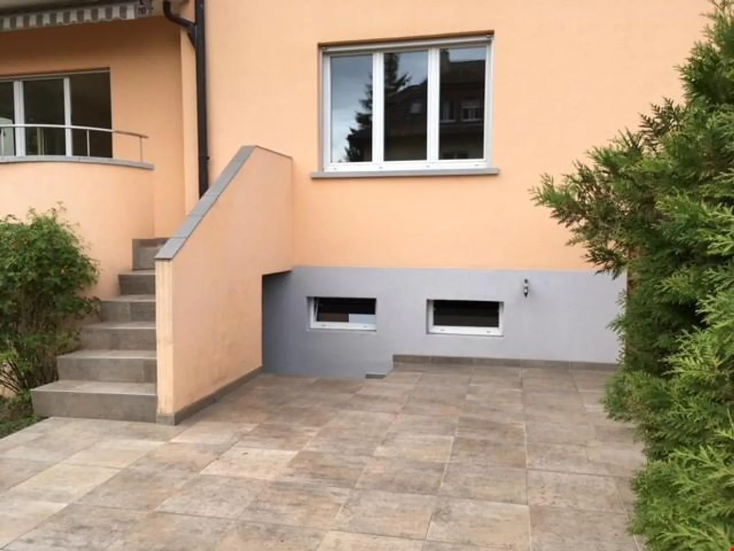 Moderne Wohnung mit eigenem Gartensitzplatz - Foto 9 von 12