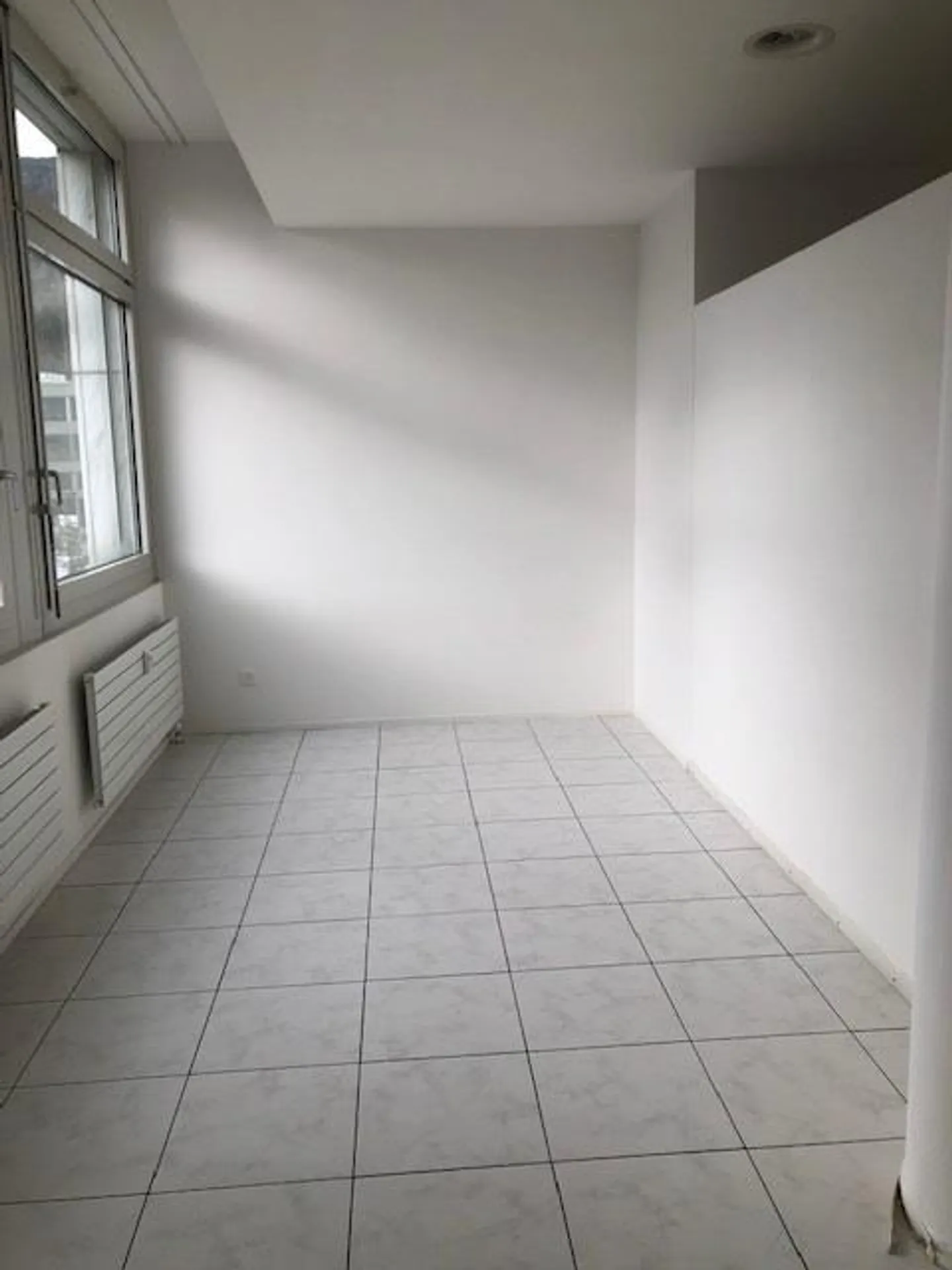 Ampio appartamento 1,5 locali, 53 m2, 1° piano W16 - Foto 4 di 10