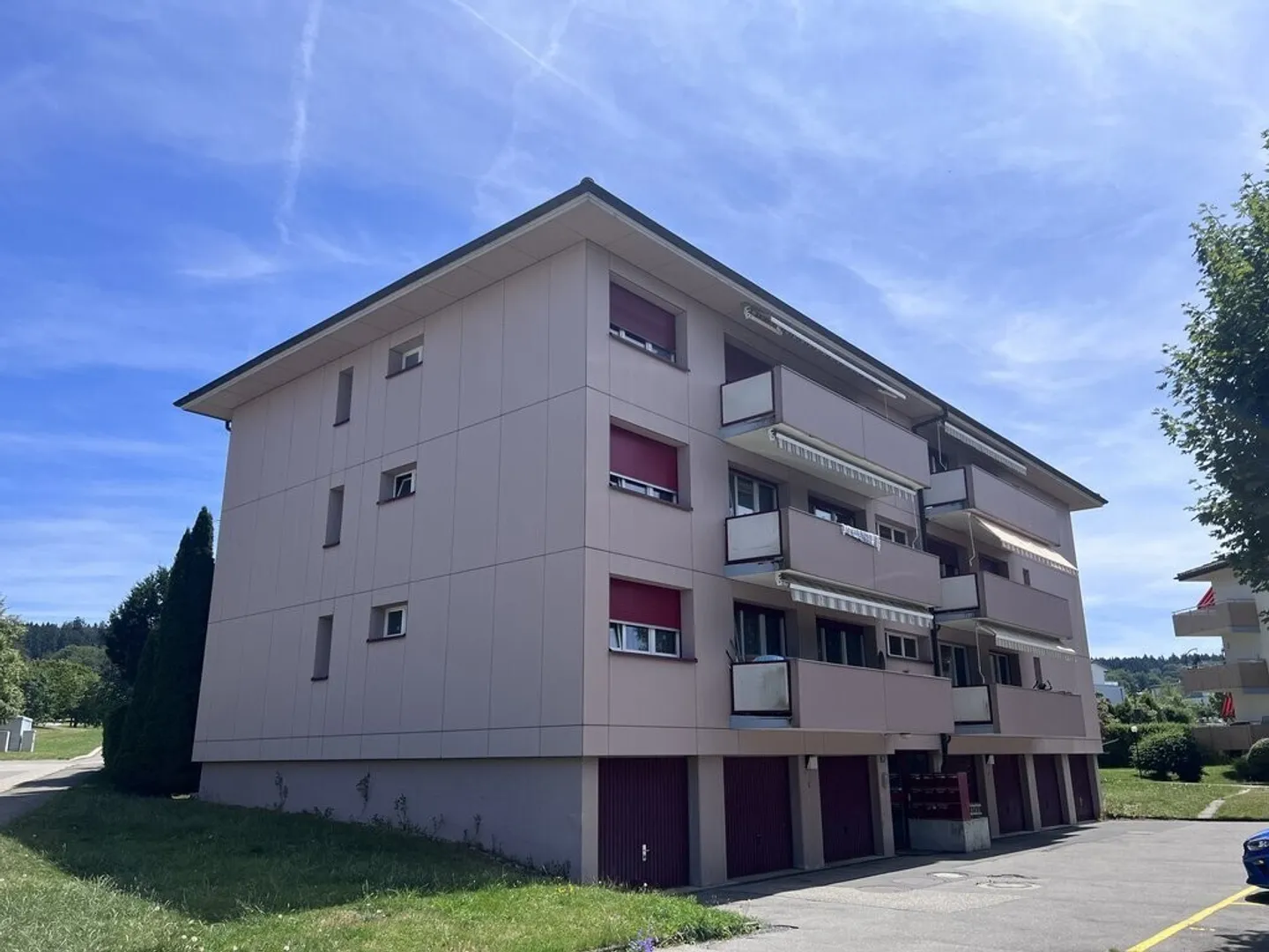 place de parc à louer ! - Photo 1 sur 2